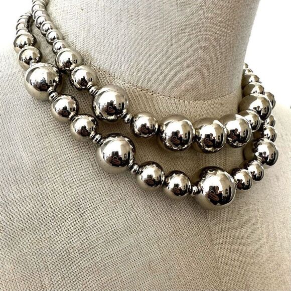 Silver tone double strand necklace - Picture 2 of 6